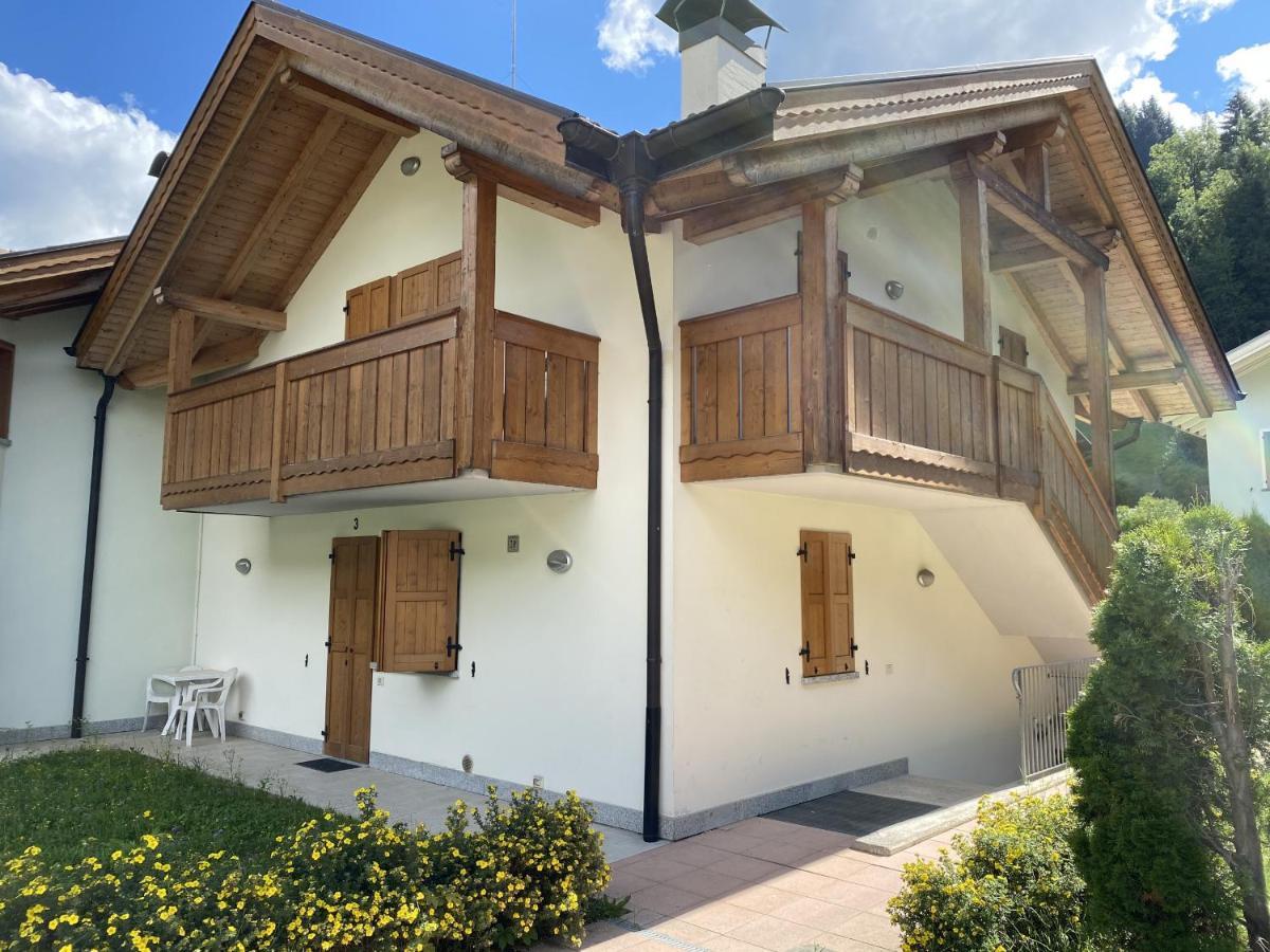 Residence Valentino Pinzolo Buitenkant foto